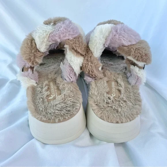 KOOLABURRA BY UGG | WOMENS YA-BABY SLIDE SANDAL SLIPPERS SIZE 8 FAUX FUR - Picture 6 of 8